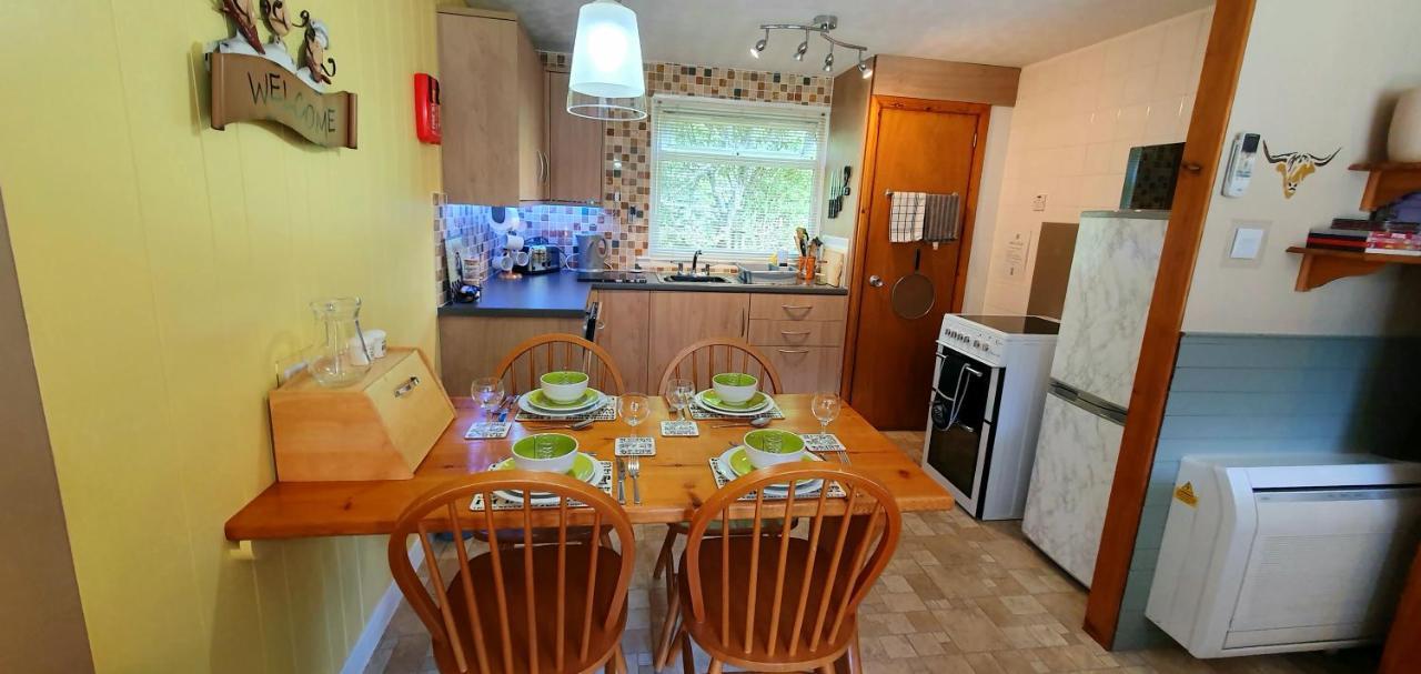 Torcroft Lodges Drumnadrochit Eksteriør billede
